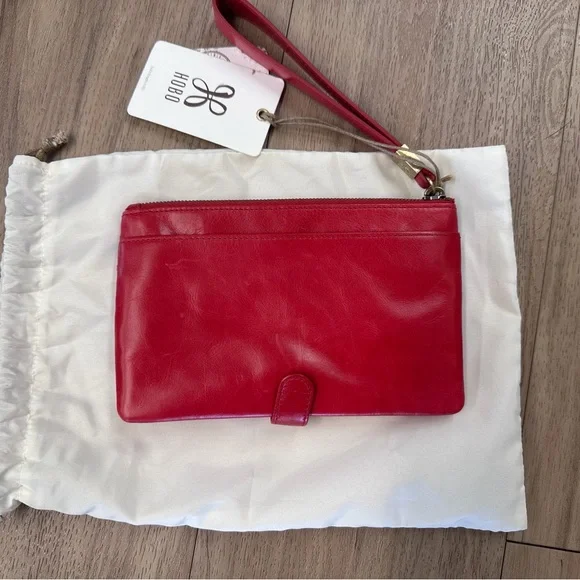 Hobo Red Leather ROAM Wristlet - Picture 2 of 6